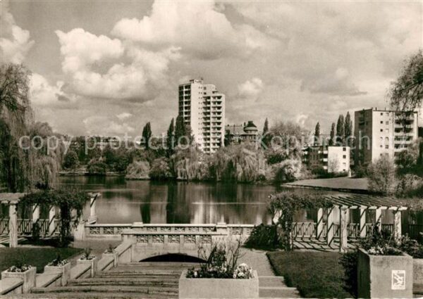 Charlottenburg Hochhaus am Lietzensee