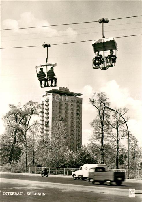 Tiergarten Berlin Hansaviertel Hochaus Sesselbahn