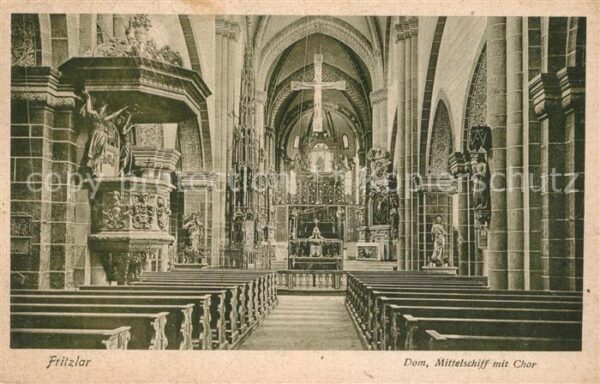 Fritzlar Dom Mittelschiff mit Chor