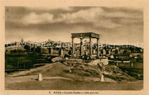 Avila Espana Cuatro Postes y vista parcial