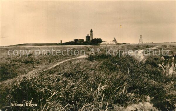 Arkona Blick über die Dünen zum Leuchtturm