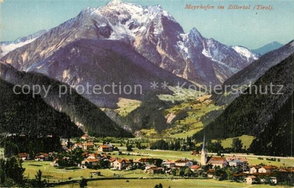 Mayrhofen Zillertal Gesamtansicht mit Alpenpanorama Zillert