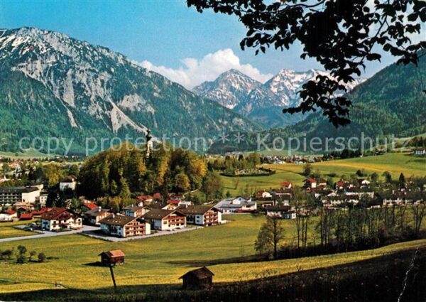 Ruhpolding Gesamtansicht mit Alpenpanorama Rauschb
