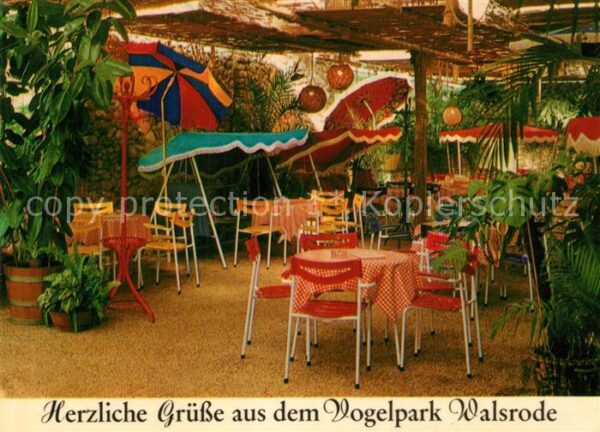 Walsrode Lueneburger Heide Vogelpark Tropencafe in der Paradieshal