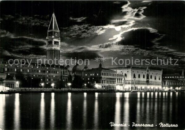 Venezia Venedig Panorama notturno