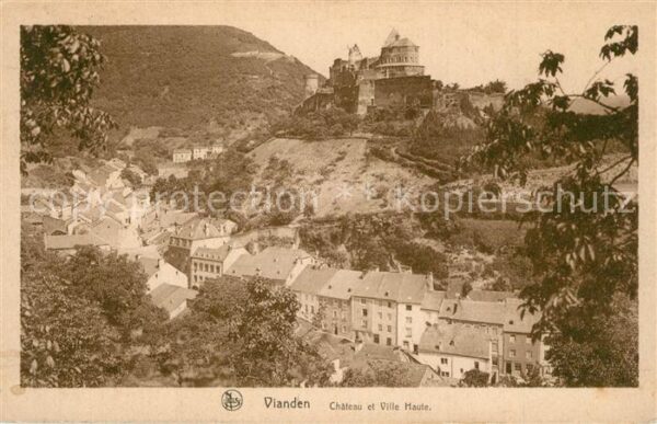 Vianden Chateau et Ville Haute