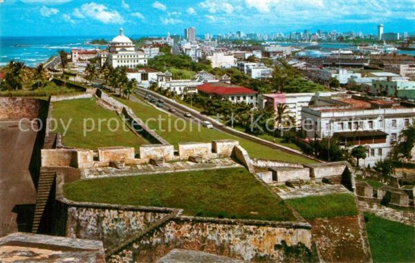 San Juan Puerto Rico Antiguas murallas de El Castillo San Cr