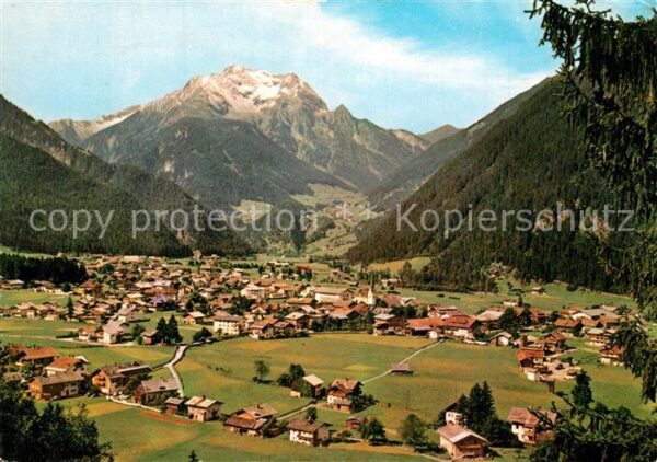 Mayrhofen Zillertal Panorama Zillertal mit Blick zum Grünbe