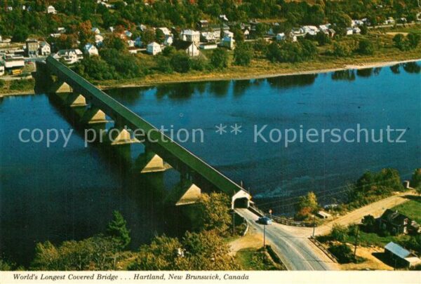 New Brunswick Nouveau Brunswick Hartland Bridge crossing Saint John Riv