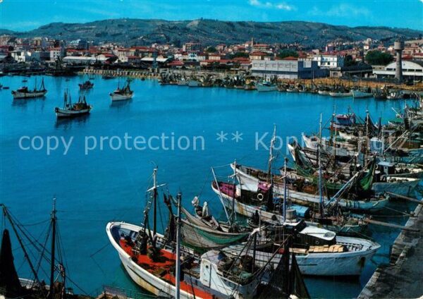 San Benedetto del Tronto Il porto Hafen Fischkutter