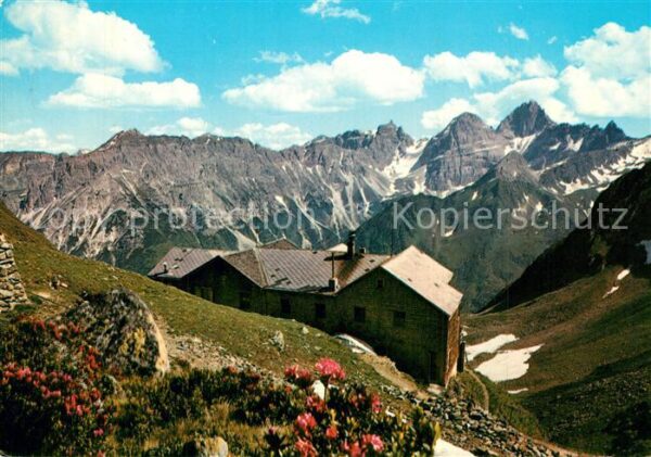 Gschnitz Tirol Innsbrucker Hütte gegen Hohes Tor Kreuz