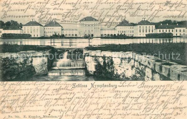 Muenchen Schloss Nymphenburg Wasserfall
