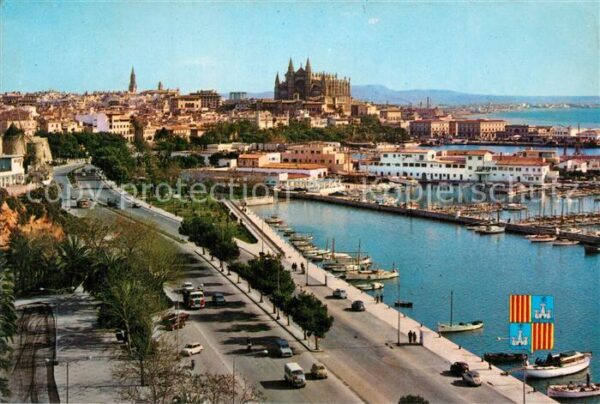 Palma de Mallorca Paseo maritimo Catedral