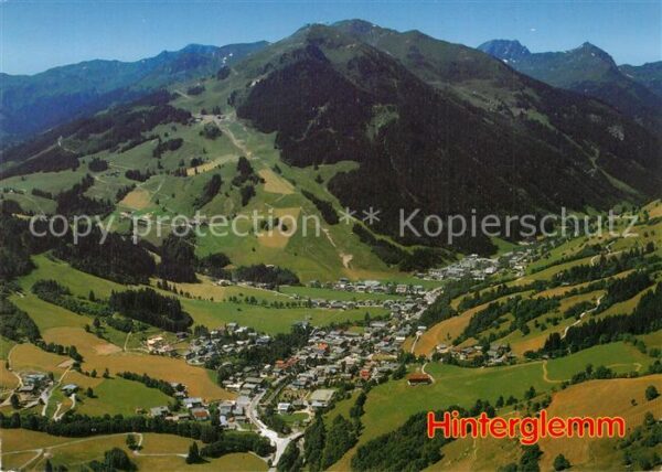 Hinterglemm Saalbach Fliegeraufnahme mit Zwölferkogel