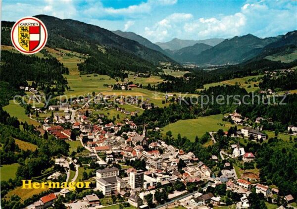 Hermagor Kaernten Fliegeraufnahme mit Gitschtal und Press
