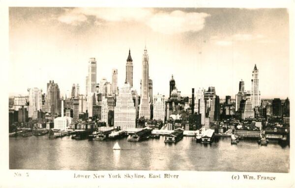 New York City Lower New York Skyline East River