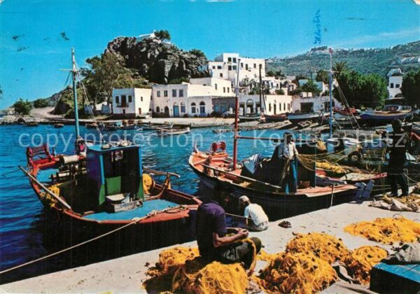 Patmos Sporaden Dodekanes Heilige Paraskewi Hafen Fischerboote