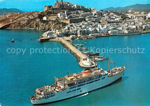 Ibiza Islas Baleares Vista aérea Hafeneinfahrt Fähre Dampfer