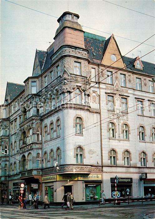 Katowice Fasada secesyjnej kamienicy u zbiegu ul