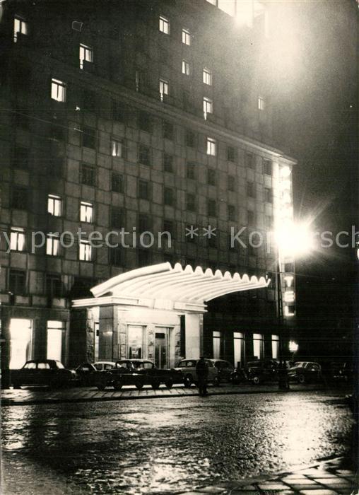 Warszawa Grand Hotel w nocy Nachtaufnahme