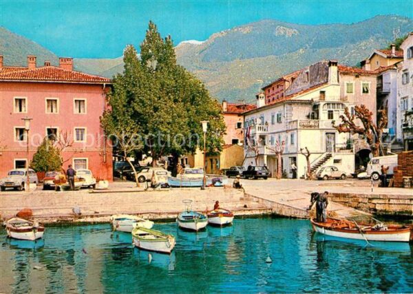 Moscenicka Draga Hafen Fischerboote Uferstrasse