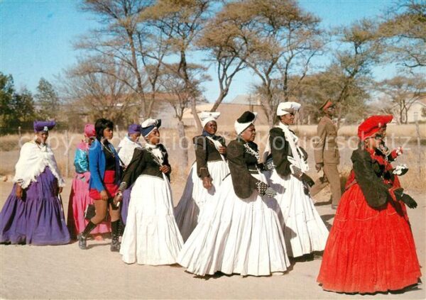 Windhoek Hereros Frauen