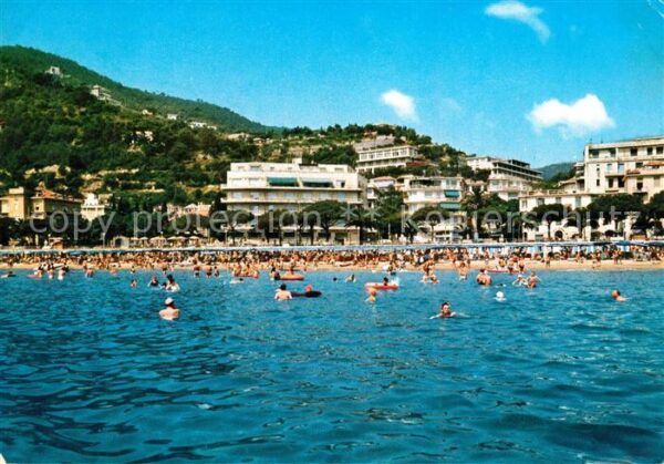 ALASSIO Savona Liguria IT Ora del bagno Strandleben Ansicht vom M