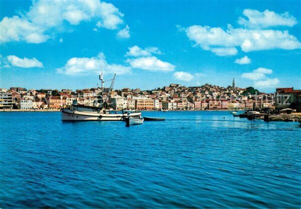 Mali Losinj Ansicht vom Meer aus Fischkutter