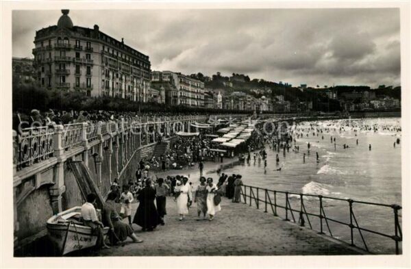 San Sebastian  Pais Vasco ES Hoteles y bajada a la Playa