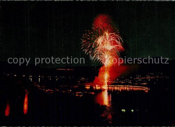 Mondsee Salzkammergut Seefest mit Feuerwerk