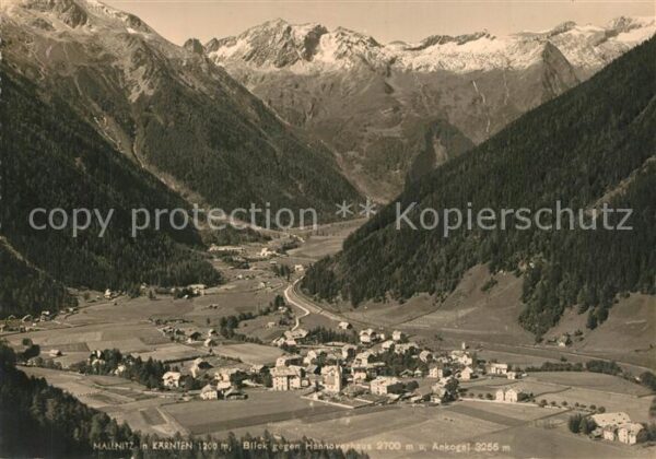 Mallnitz Kaernten mit Hannoverhaus und Ankogel