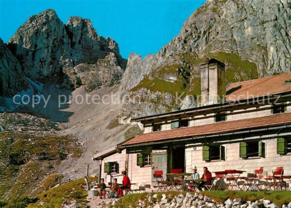 Ehrwald Tirol Coburger Hütte mit Grünstein