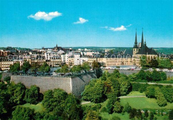 LUXEMBOURG  Luxemburg Cathedrale et Boulevard Roosvelt