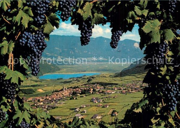 Caldaro Kaltern mit Kalterer See