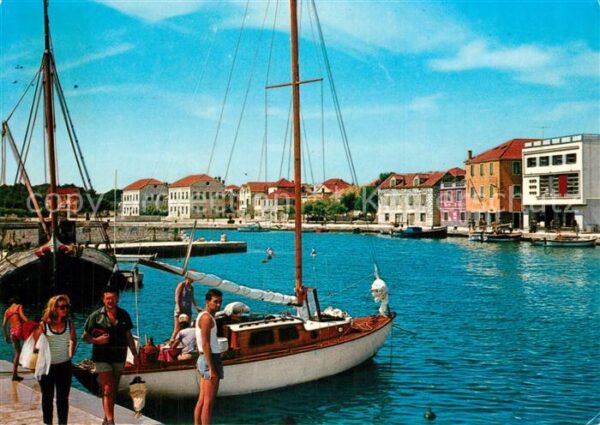 Vodice Hafen