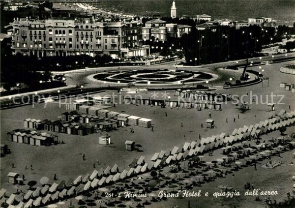 Rimini Grand-Hotel e spiaggia Fliegeraufnahme