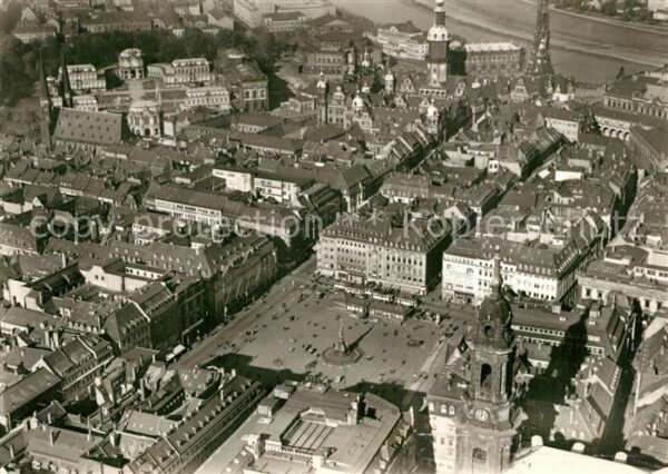 Dresden Blick über den Altmarkt vor Zerstörung