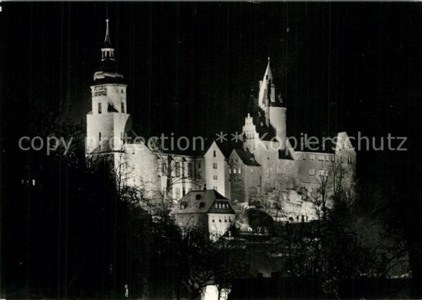 Schwarzenberg Erzgebirge Kirche und Schloss Nachtaufnahme Handab