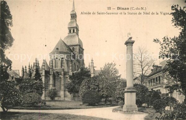 Dinan 22 Abside de Saint Sauveur et la Statue de