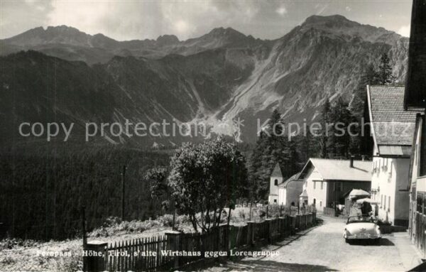 Fernpass Reutte Altes Wirtshaus mit Loreagruppe