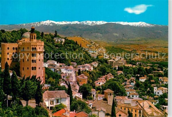 Granada Andalucia Vista parcial y Sierra Nevada
