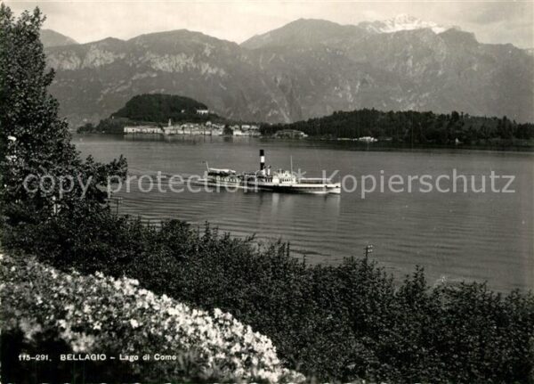 Bellagio Lago di Como Panorama Blick über den Comersee Dampfe