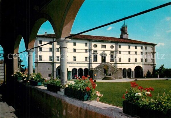 Udine Piazza del Castello