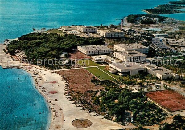 Sibenik Hotel Solaris Ferienanlage Tennisplätze