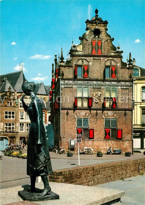 Nijmegen Mariken van Nimweghen Statue Altstadt