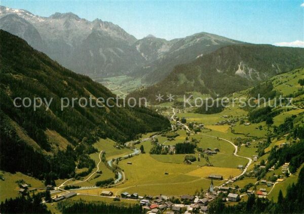 Wald Pinzgau Fliegeraufnahme