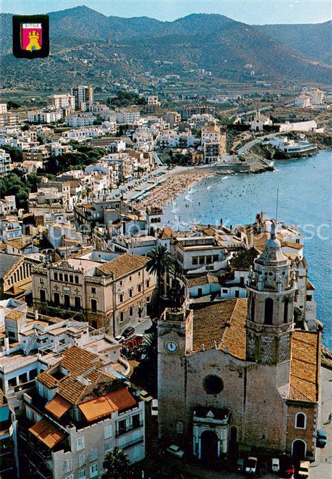 Sitges Iglesia Maricel y playa de San Sebastia