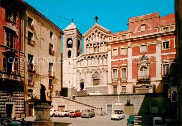 Cagliari Piazza S Francesco La Cattedrale