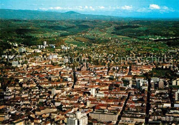 Graz Steiermark mit Blick auf Herz Jesu Kirche Krankenh