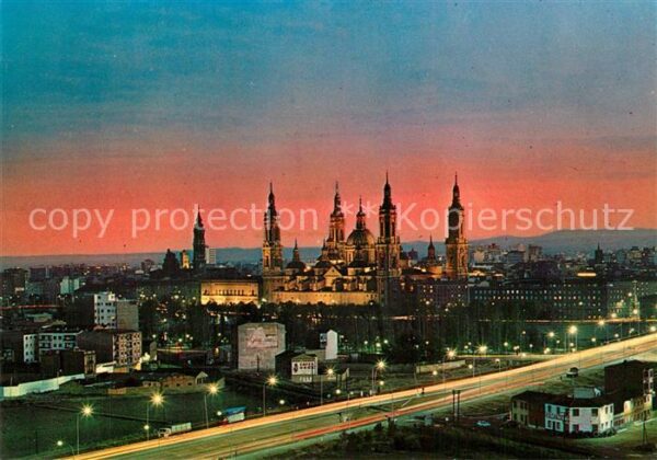 Zaragoza Saragossa Espana Vista parcial nocturna